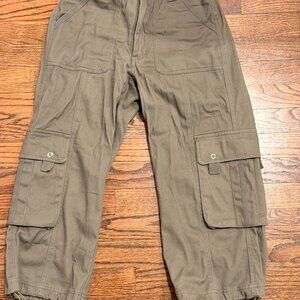 Green Cargo Pants Capris Utility Pockets